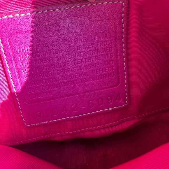 Vintage Y2K Coach Hamptons Demi Shoulder Bag Baguette Clutch Pink No. 6094 - Picture 11 of 11